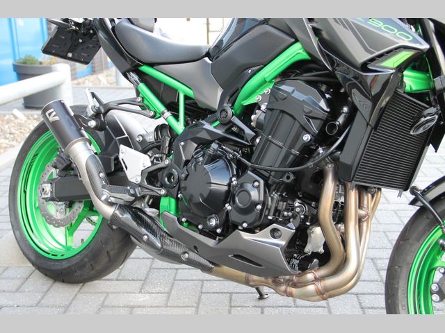 kawasaki - z900