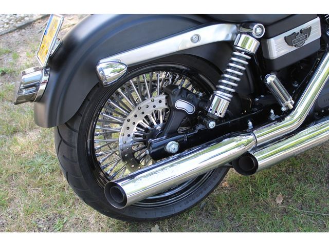harley-davidson - street-bob-fxdb