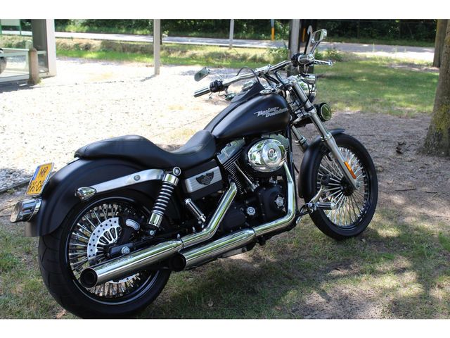 harley-davidson - street-bob-fxdb