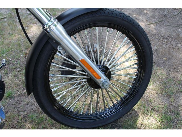 harley-davidson - street-bob-fxdb