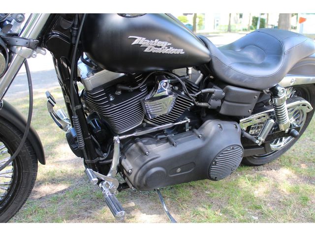 harley-davidson - street-bob-fxdb