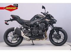 KAWASAKI Z900