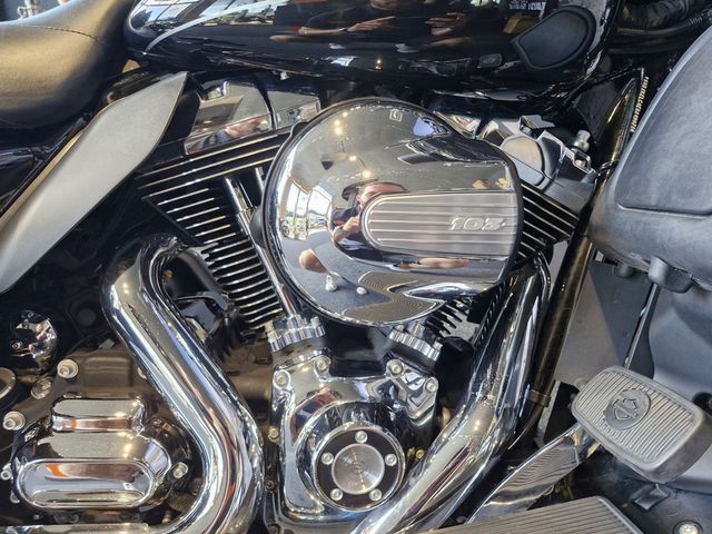 harley-davidson - electra-glide-ultra-limited-flhtk