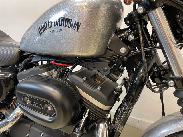 harley-davidson - sportster-iron-883