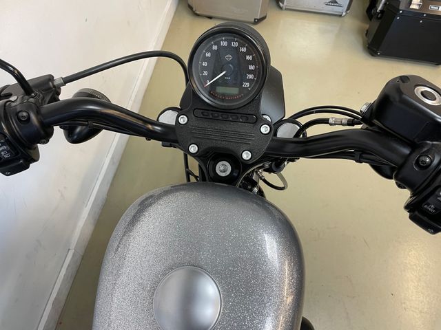 harley-davidson - sportster-iron-883
