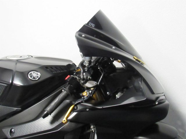 yamaha - yzf-r1
