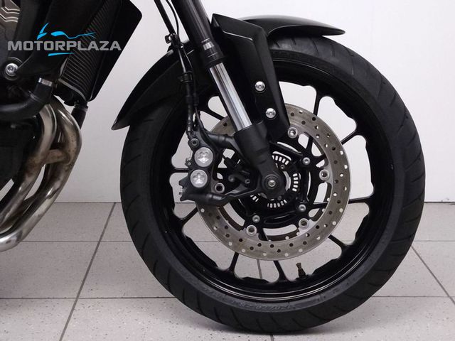 yamaha - mt-09