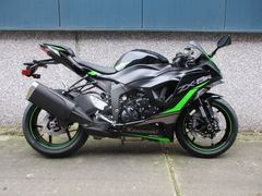 KAWASAKI NINJA ZX-6R
