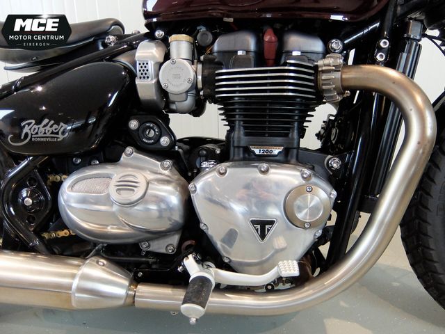 triumph - bonneville-bobber