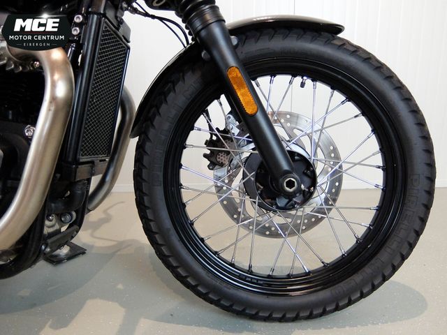 triumph - bonneville-bobber