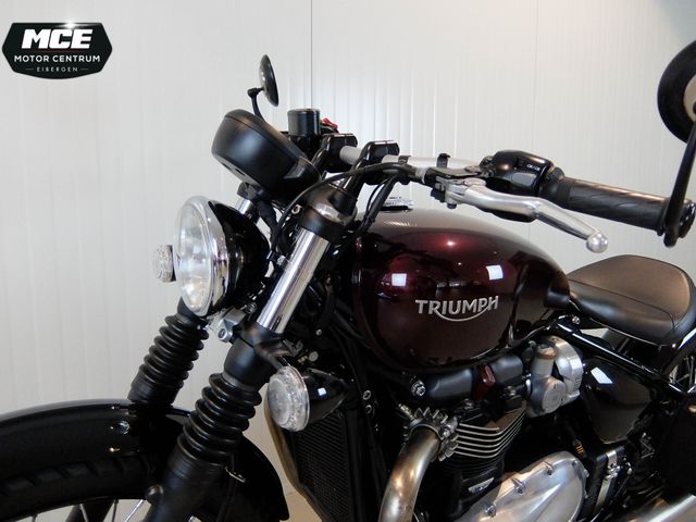triumph - bonneville-bobber