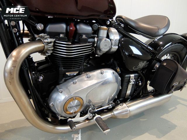 triumph - bonneville-bobber