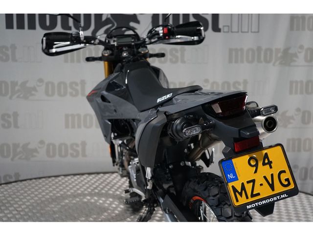 suzuki - dr-z-4-s