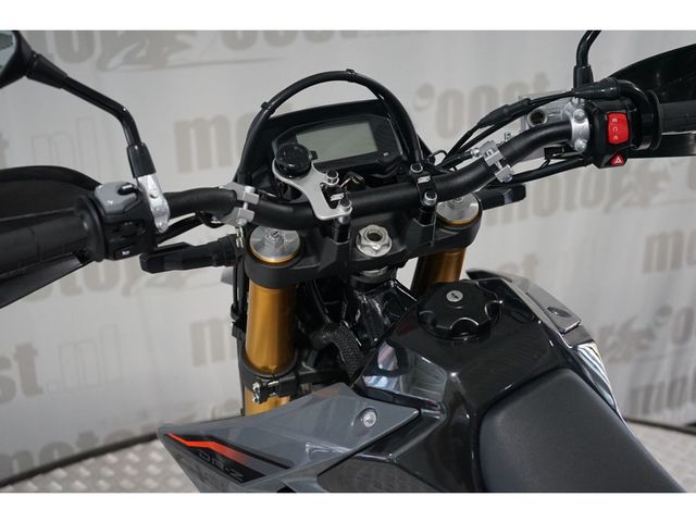 suzuki - dr-z-4-s