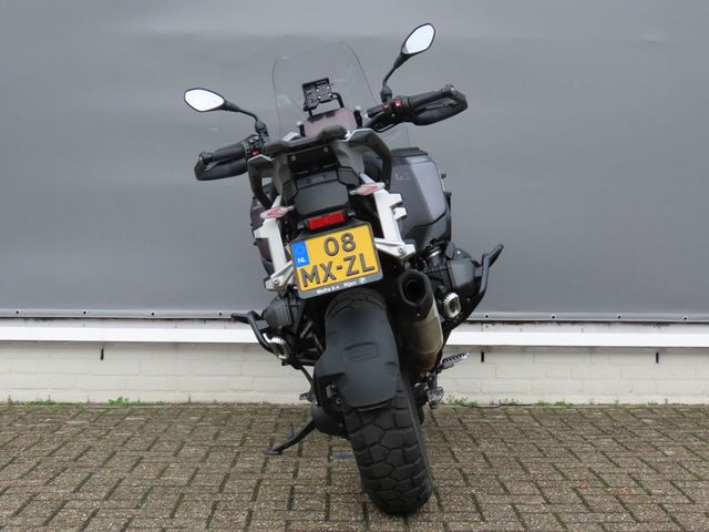 bmw - r-1300-gs-adventure