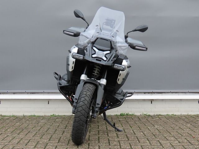 bmw - r-1300-gs-adventure