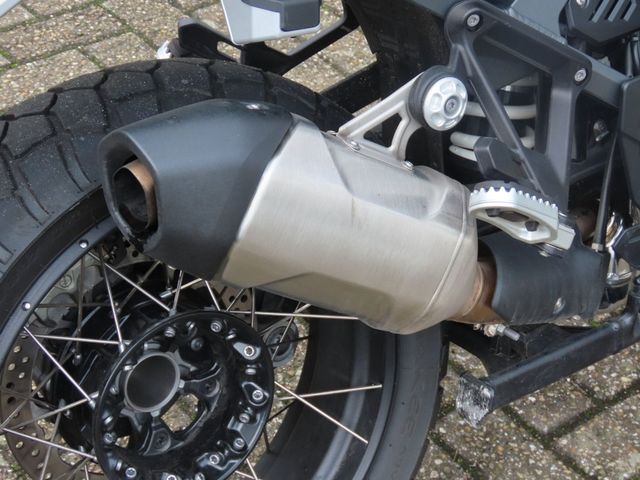 bmw - r-1300-gs-adventure