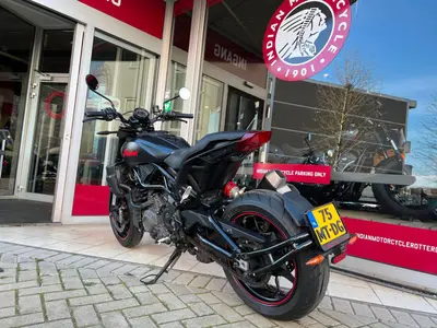 INDIAN MOTORCYCLE FTR 1200 – foto 3