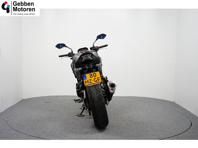 kawasaki - z900