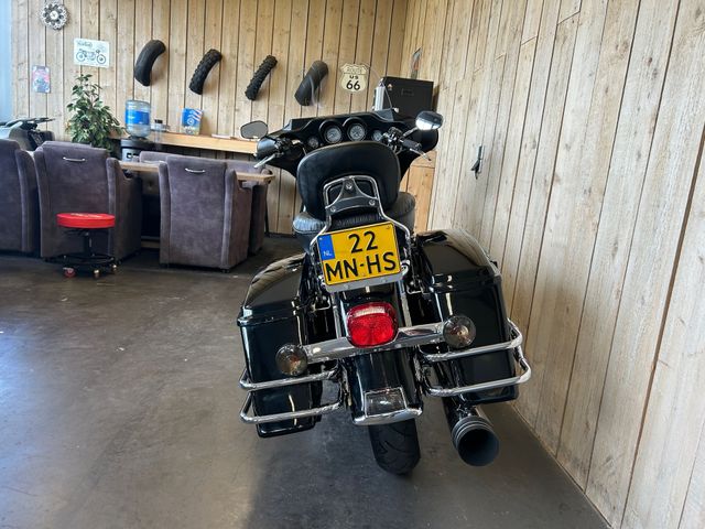 harley-davidson - electra-glide-ultra-classic-flhtcui