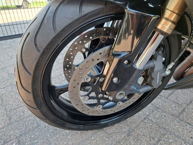 suzuki - gsx-r-600