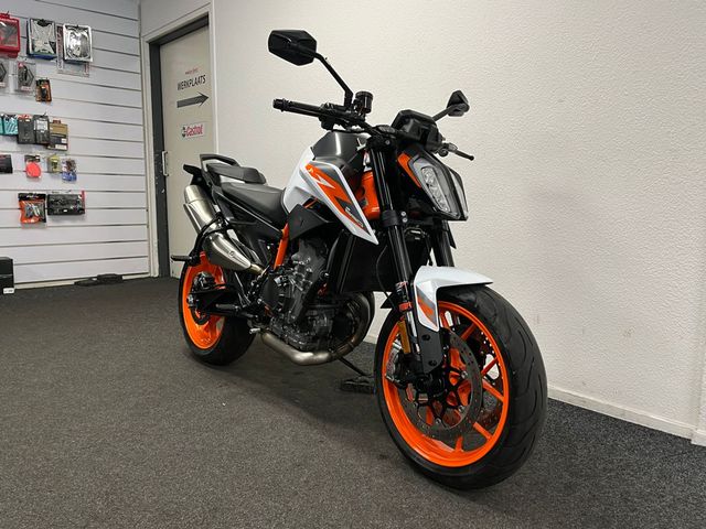 ktm - 890-duke-r