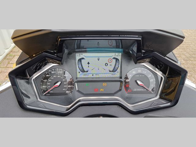 peugeot - metropolis-400