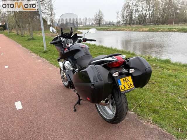 moto-guzzi - norge-1200-gt