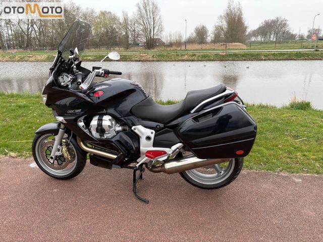 moto-guzzi - norge-1200-gt