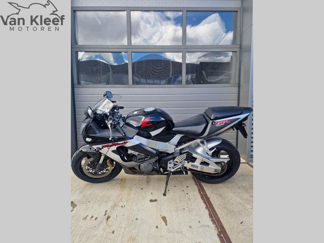 honda - cbr-900-rr-fireblade