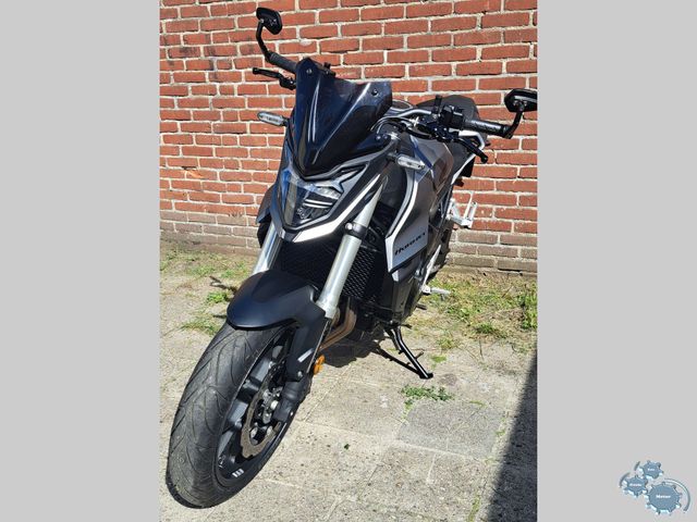 honda - cb-750-hornet