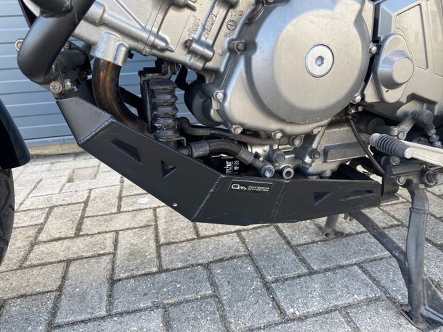 suzuki - v-strom-dl-650