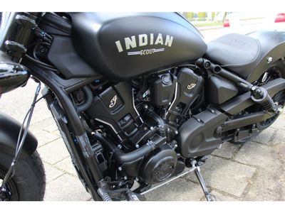 INDIAN MOTORCYCLE SCOUT BOBBER – foto 2