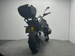 BMW R 1250 R Triple Black 2024 occasion – foto 3 van 12