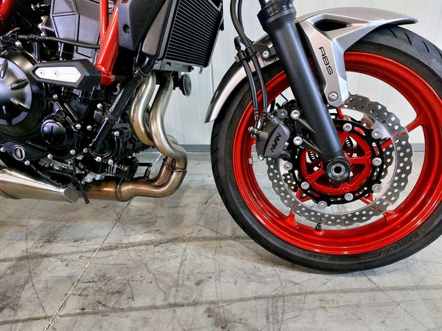 kawasaki - z650