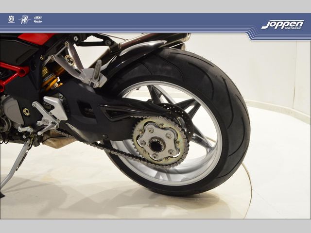mv-agusta - brutale-910