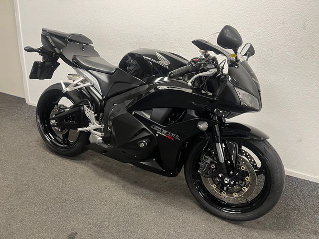 honda - cbr-600-rr