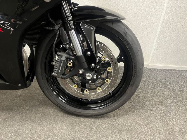honda - cbr-600-rr