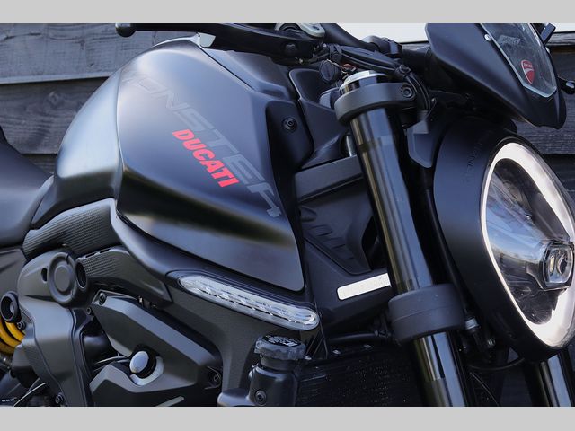 ducati - monster-plus