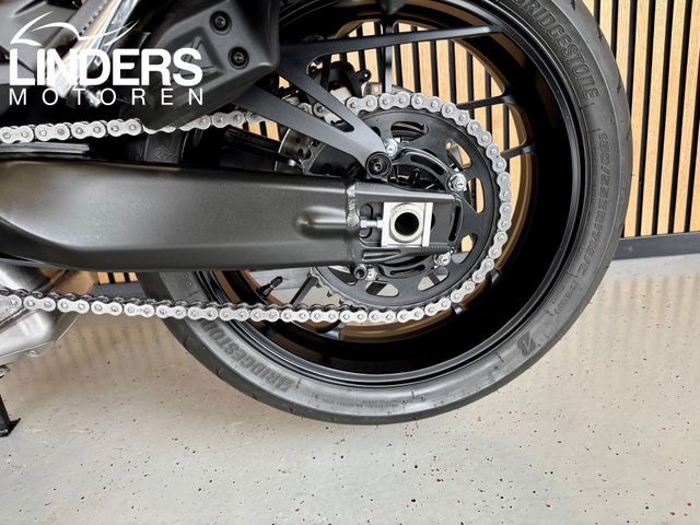yamaha - tracer-9-gt--