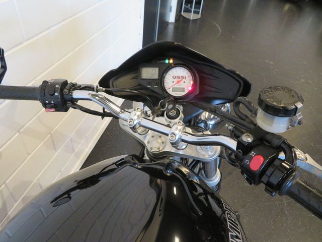 triumph - 955-i-speed-triple