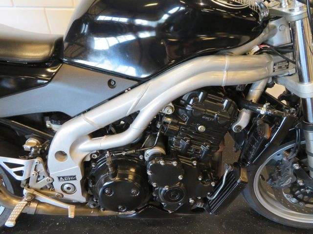 triumph - 955-i-speed-triple