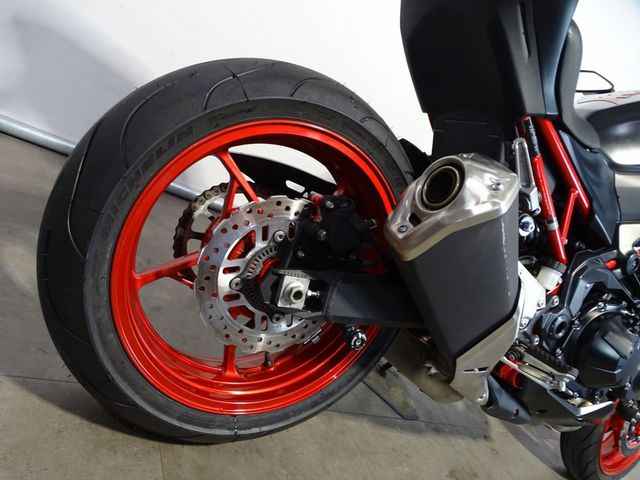 kawasaki - z900