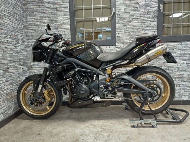 triumph - street-triple-r
