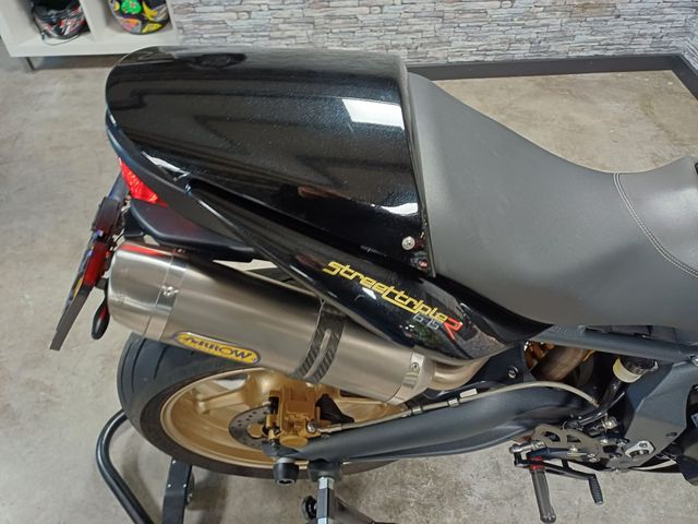 triumph - street-triple-r