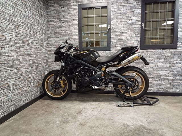 triumph - street-triple-r