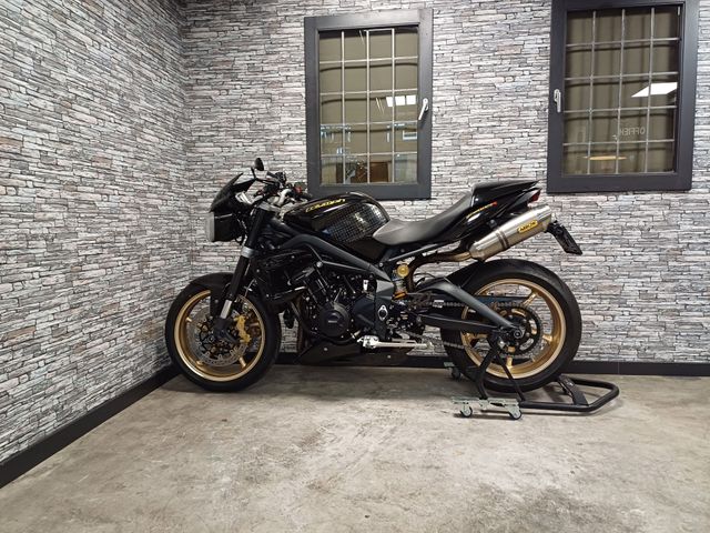 triumph - street-triple-r