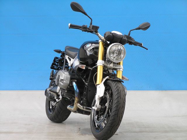 bmw - r-nine-t