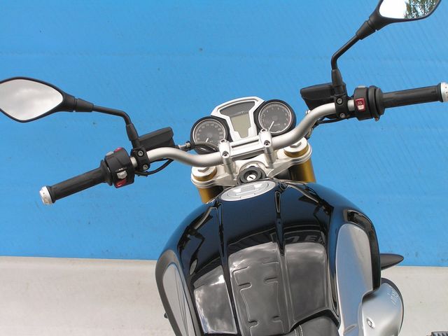 bmw - r-nine-t