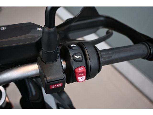 bmw - f-800-gs-triple-black-abs